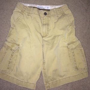 Male khaki cargoes