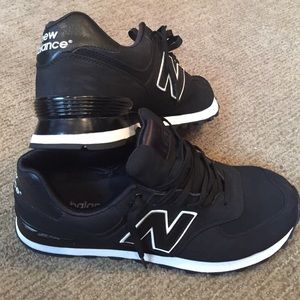 New Balance Tennis Shoes