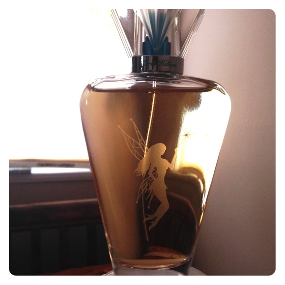 Paris Hilton perfume