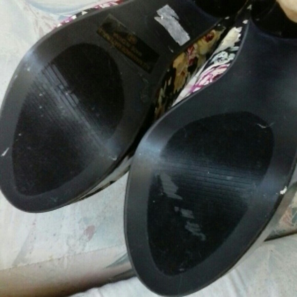 ⭐HP♨HOT♨Floral pumps - Picture 3 of 4