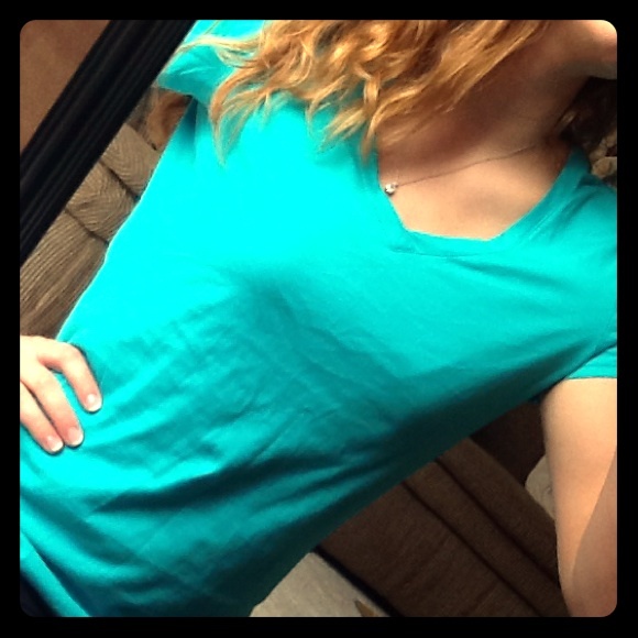 Turquoise v-neck shirt