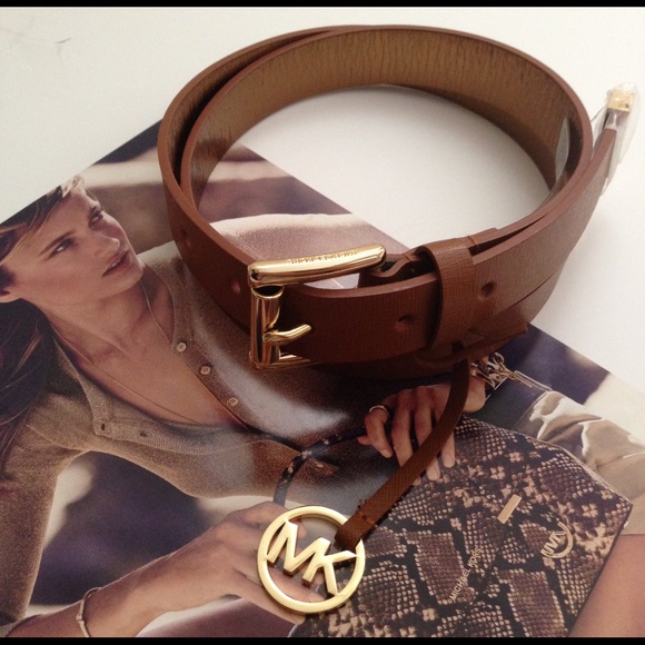 Auth Michael Kors Leather Belt w/ Charm