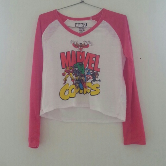 Tops - Marvel crop top