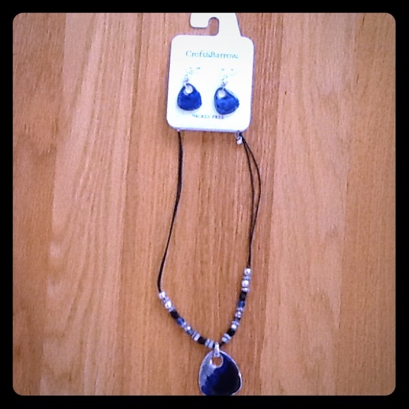 Brand new cute necklace and earrings