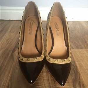 Black w/ Gold Stud Pumps