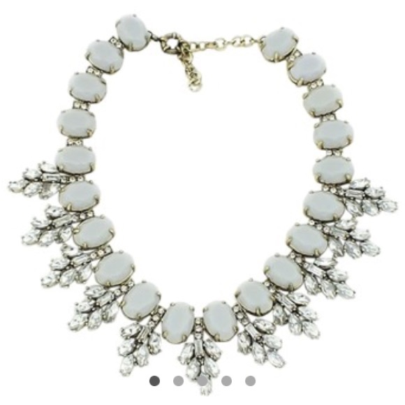 "Talisa" statement necklace - Picture 1 of 3
