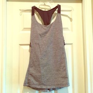 Lululemon top
