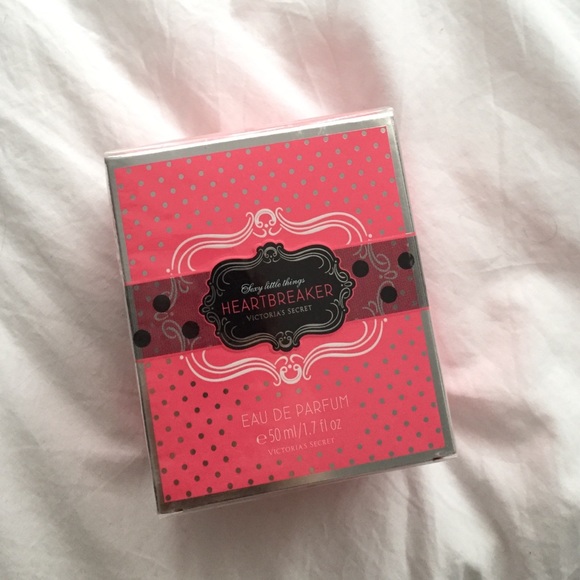Victoria's Secret Heartbreaker fragrance