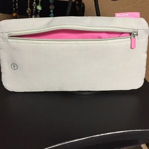 Belkin accessory bag