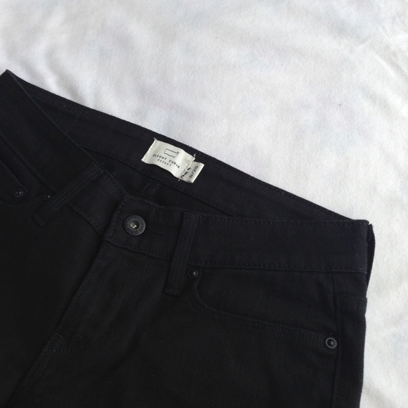 Levi's slight curve skinny jeans