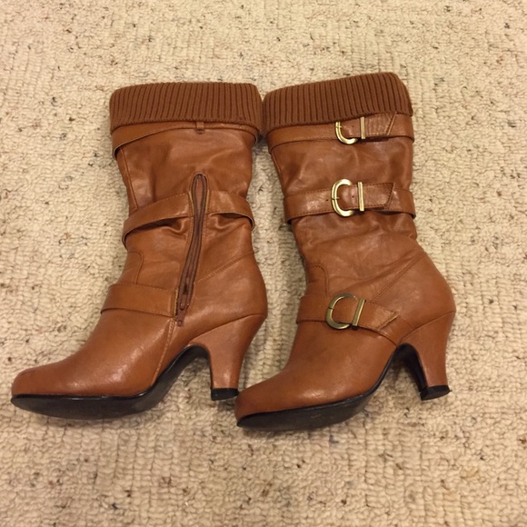 Light brown boots