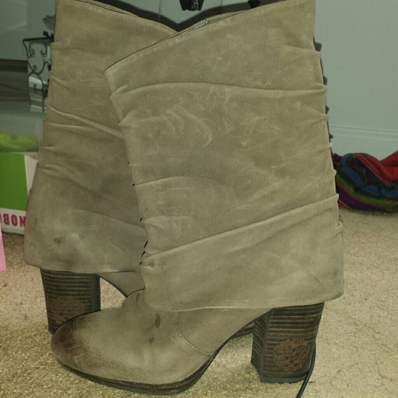 Vince Camuto Shoes - Vince Camuto Tan Boots