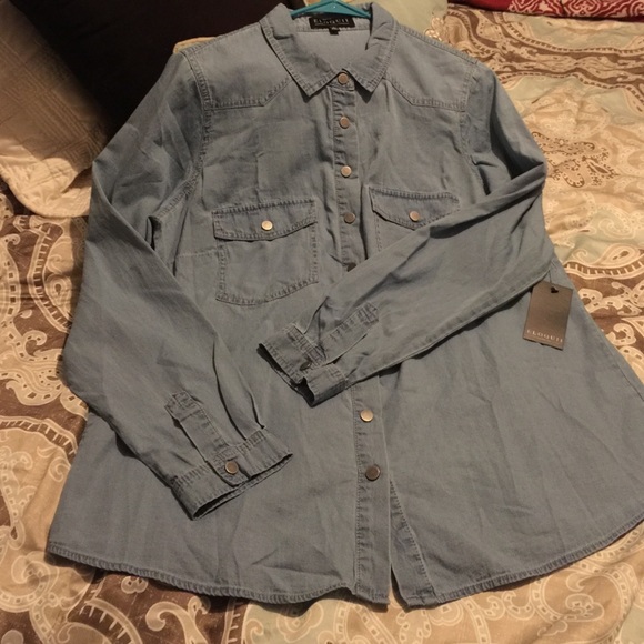 Light chambray button up