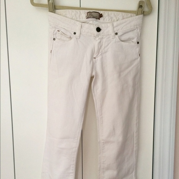 Paige size 24 white crop jeans