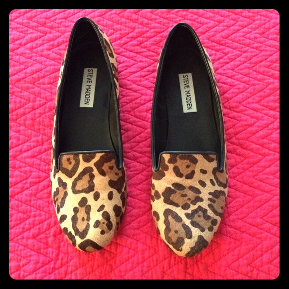 Steve Madden Leopard Print Flats