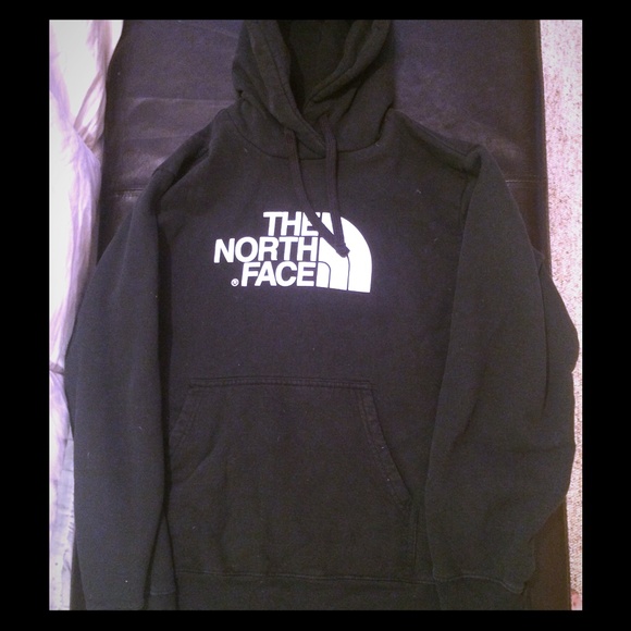 Black The North Face hoodie