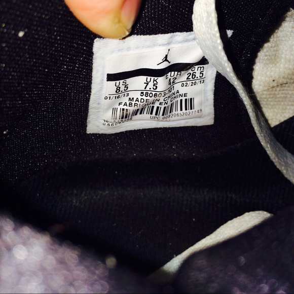 Jordans sunofmars - Picture 1 of 4