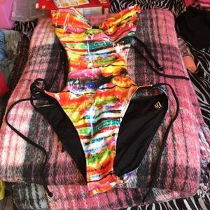 Reversible one piece