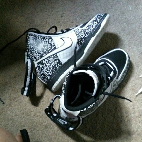 Very Rare Nike Compostion Book Dunks