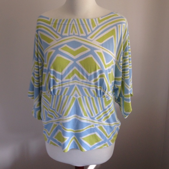 Fun Hawaiian Print bell sleeve shirt