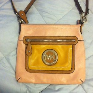 Michael Kors over the shoulder Hand bag