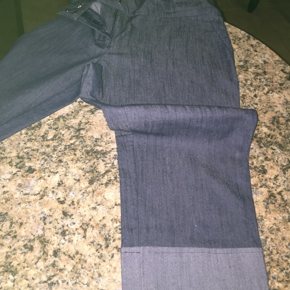 Denim Capri - Picture 2 of 4