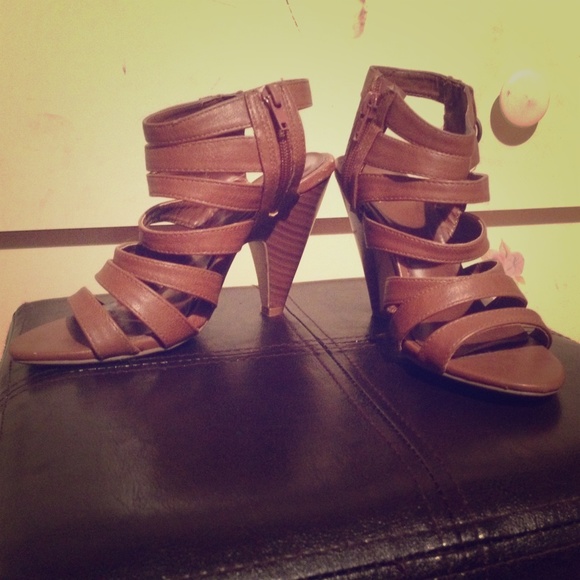 Casual heel