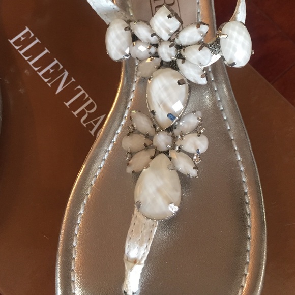 Ellen Tracy Sandal sz 6 - Picture 2 of 4