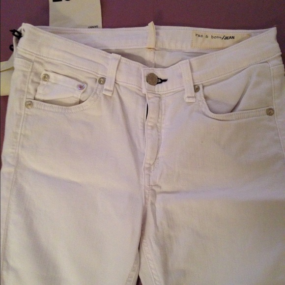 rag & bone Denim - Rag and bone white jeans and blue legging