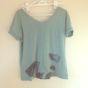 Wide neck bulldog tee