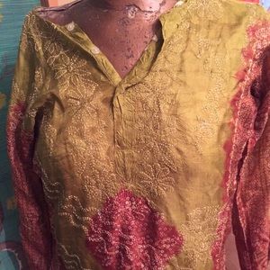 100% silk three button boho top