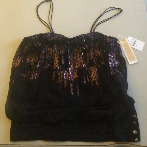 NWT Hype Sequined Top Medium