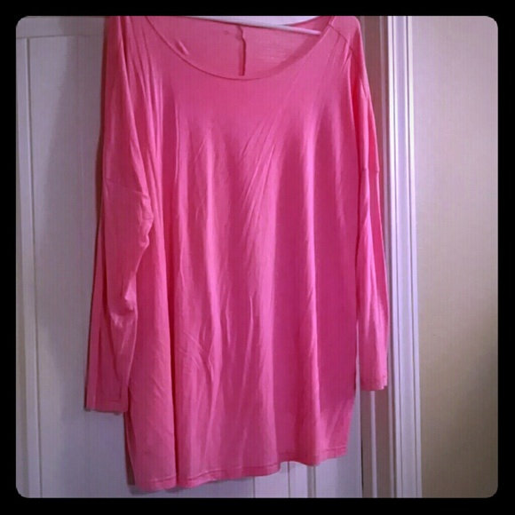 Light pink top