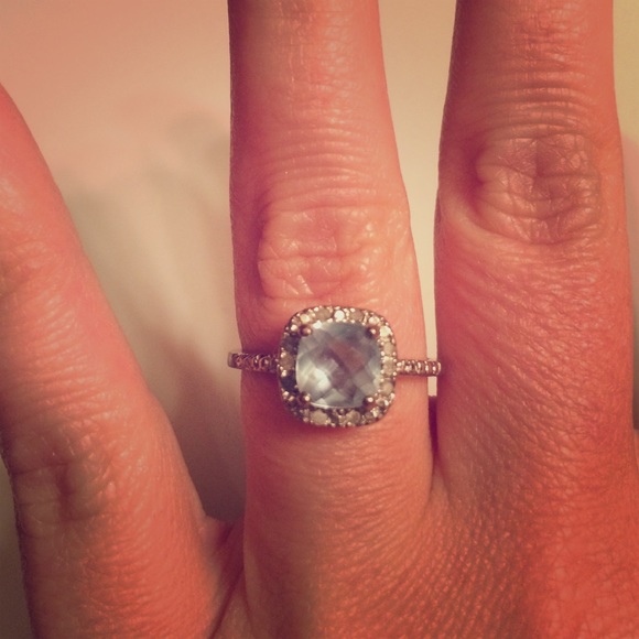Blue stone ring