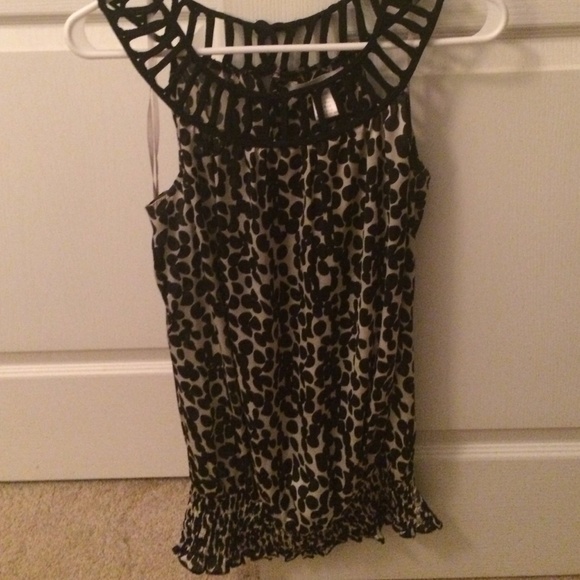 Black and white patterned halter top!