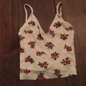 BRANDY MELVILLE crop top