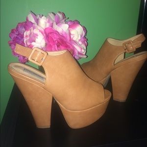 Steve Madden "Gabby" Platform Heels