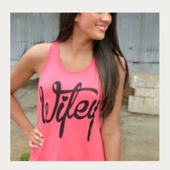 Wifey plus size tank in coral