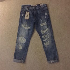 Zara destructed boyfriend jeans