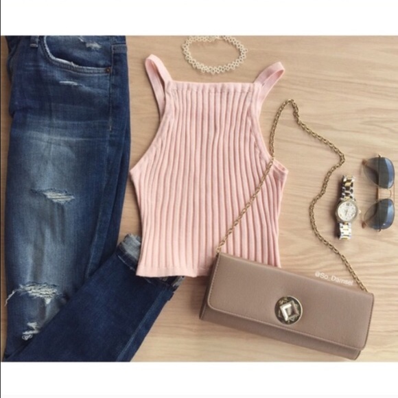 SOLD OUT - • H O S T • P I C K • Ribbed Crop Top - Picture 2 of 3