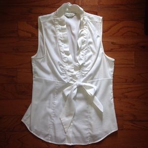 White House Black Market White Ruffle Top Size 8