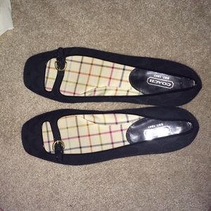 Coach flats