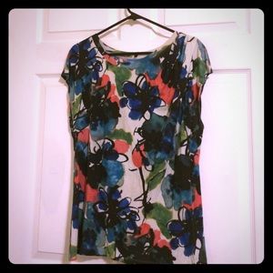 Floral Print Fitted top!