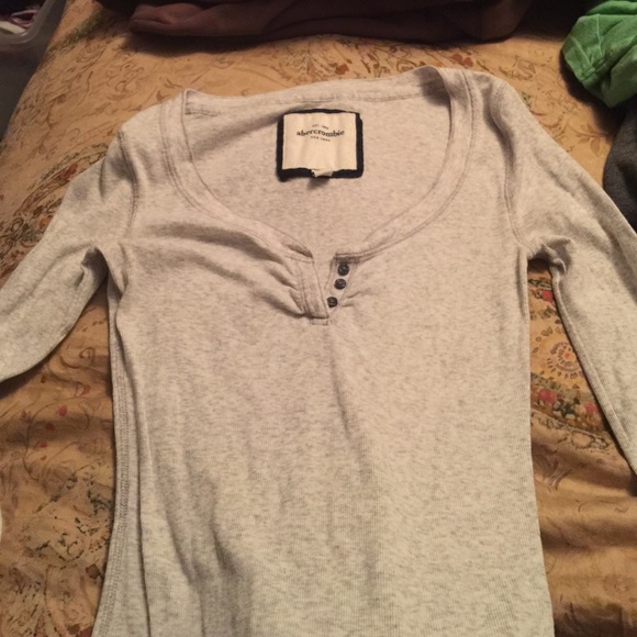 Abercrombie long sleeve