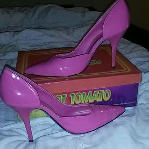 Very nice pink shoes. Just look for yourself