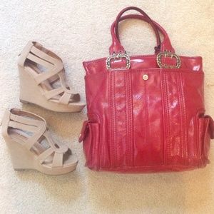 Gianni Bini red shiny leather tote