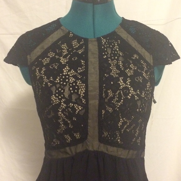 ❌SOLD❌Lumier by Bariano Dress - Picture 2 of 4