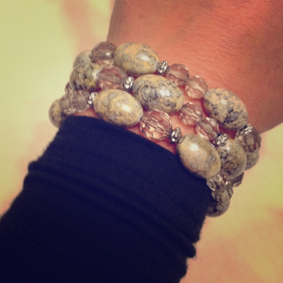 Necklace bracelet set, stone gray , tan, and clear