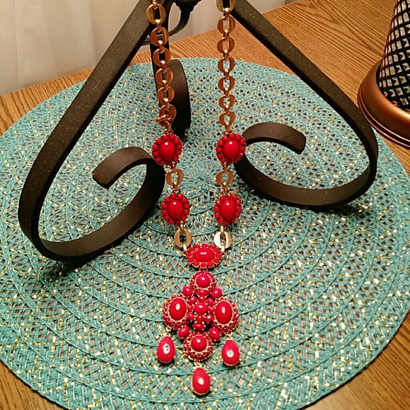 Stella and Dot Sardinia necklace