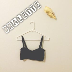 Brandy Melville  |  Chiyo Top